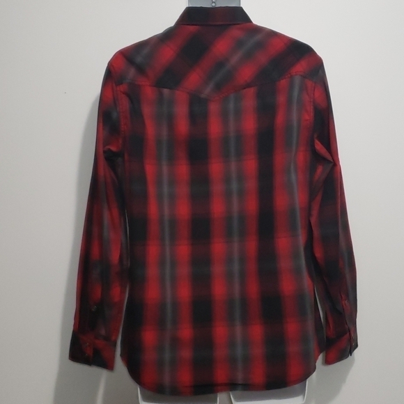 𝅺rock and Republic plaid  shirt - Picture 3 of 7